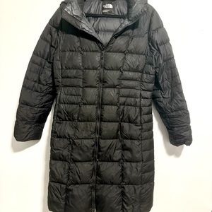 The North Face Women’s Black Metropolis Down Parka - Large